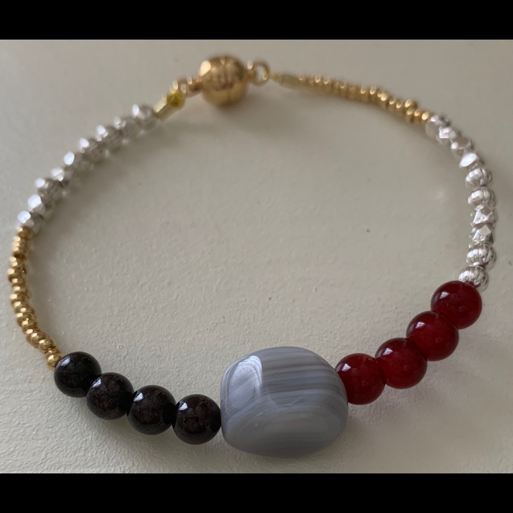 New Gem Stone Beaded Bracelet W/ 18 K Clasp